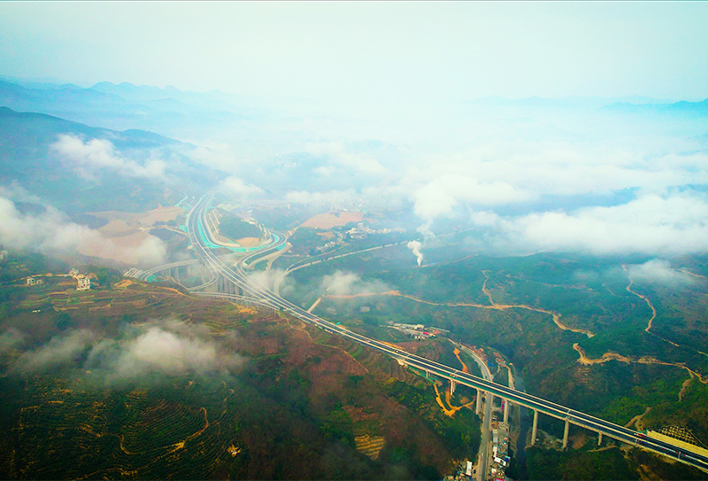 隆林委樂至革步高速公路一期工程