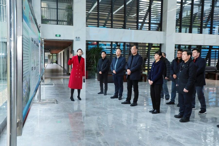 2fa562d4db5bfe61e810c92bfb752129.jpg 2fa562d4db5bfe61e810c92bfb752129.jpg