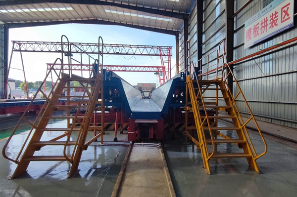 LOCAL17610238964821KQ6MYG8F5.jpg LOCAL17610238964821KQ6MYG8F5.jpg