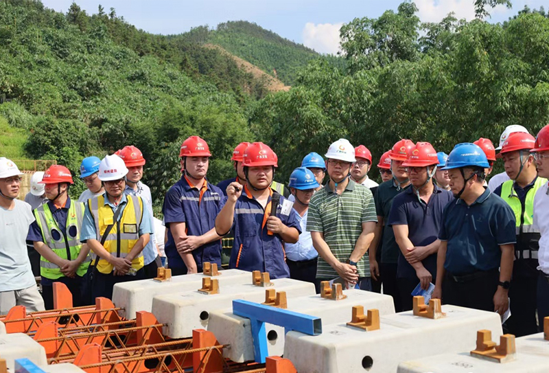 aed0d1c78e1db9545d7f5ef69751a614_wm45d1.jpg aed0d1c78e1db9545d7f5ef69751a614_wm45d1.jpg